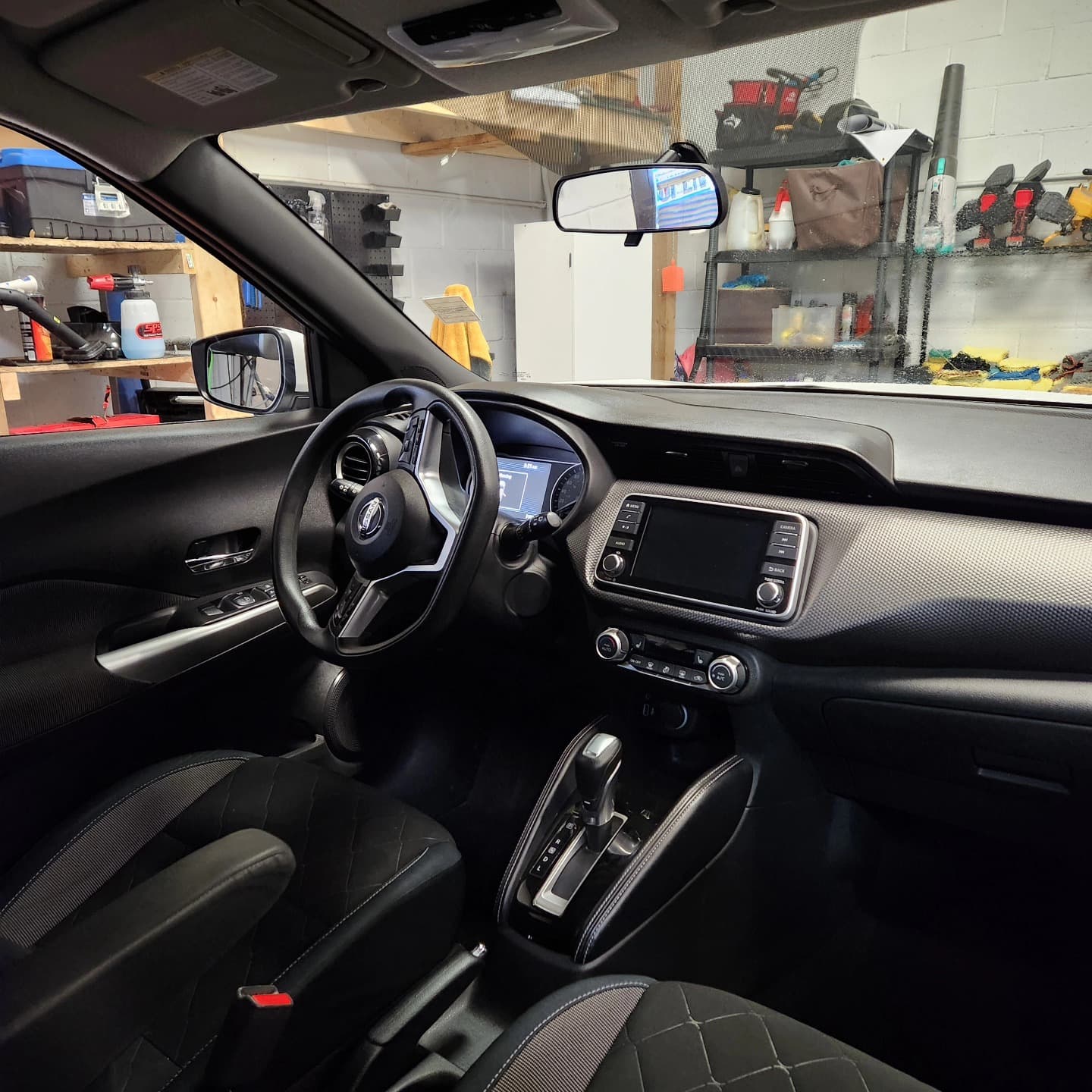 Interior — dashboard & console